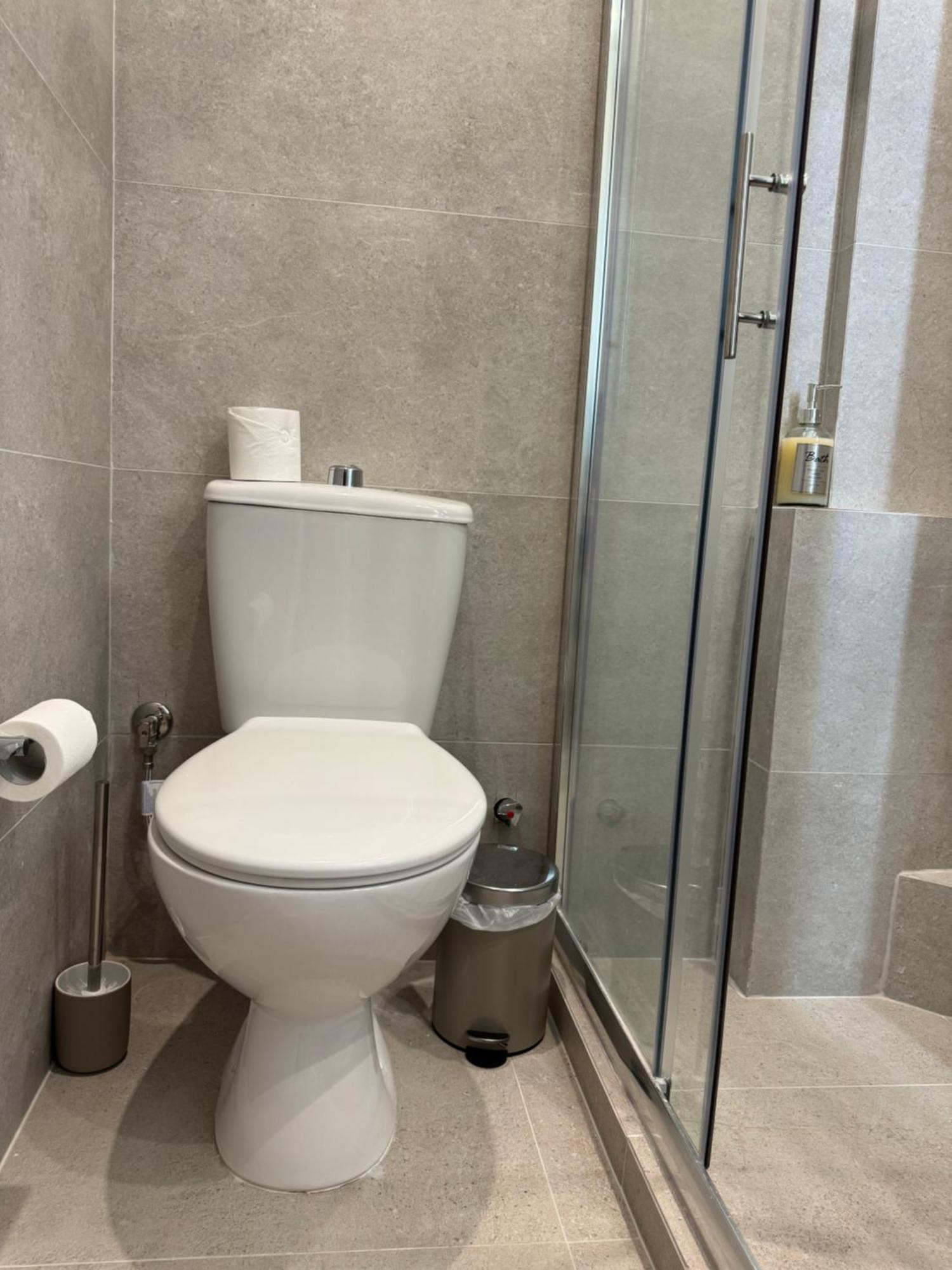 Dekolomvou Apartamento Tessalónica Exterior foto